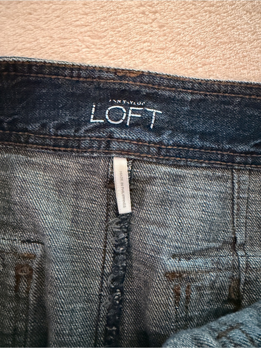 Loft Denim - Picture 3 of 4